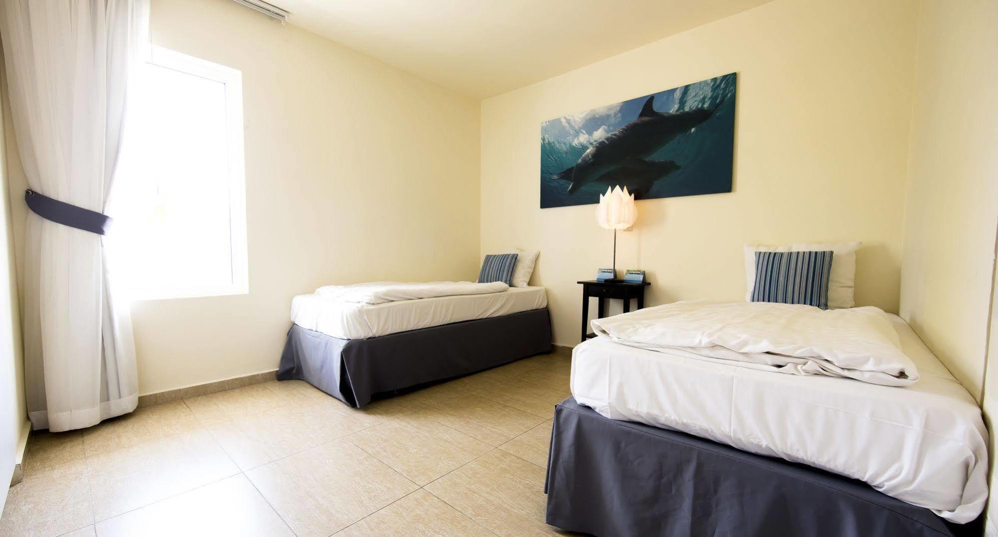 Dolphin Suites & Wellness Curacao Willemstad Exterior foto